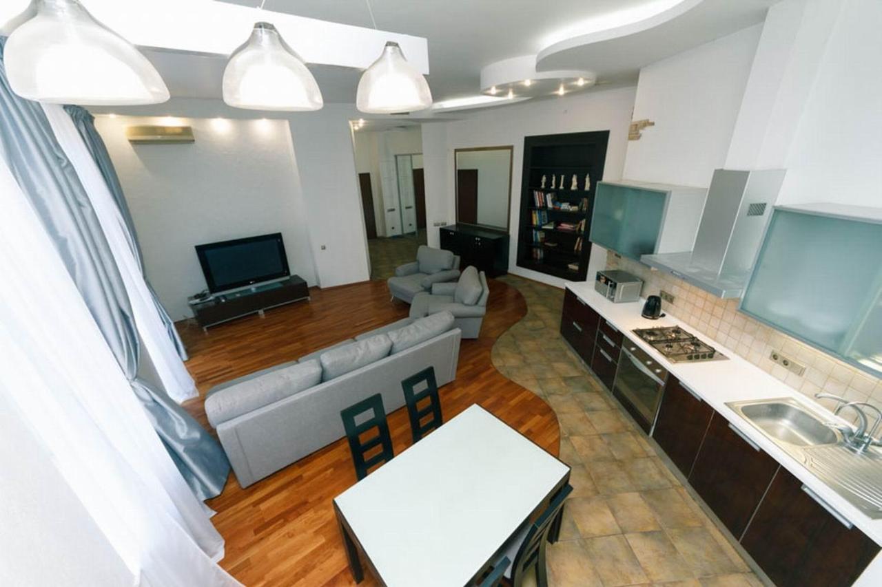 Апартаменты Lux Near Maidan, Khreschutyk 3Br Киев Экстерьер фото